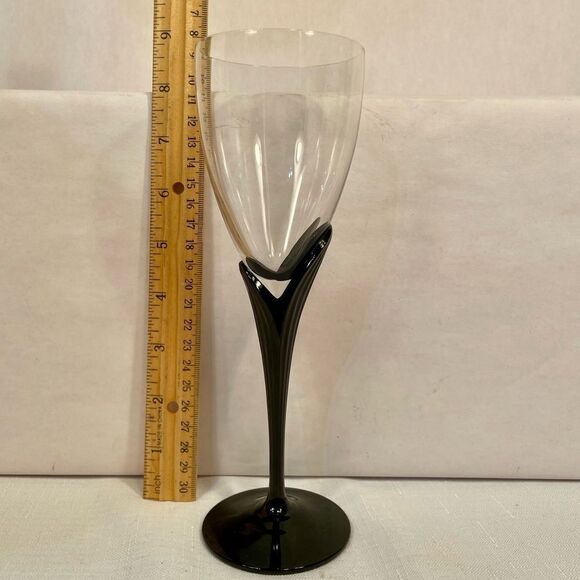 ALEXANDRA-BLACK STEMWARE by MIKASA  (3) WINE GLASSES LIKE NEW CONDITION - Picture 8 of 9